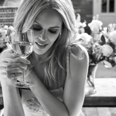 kylie minogue signature rose wine