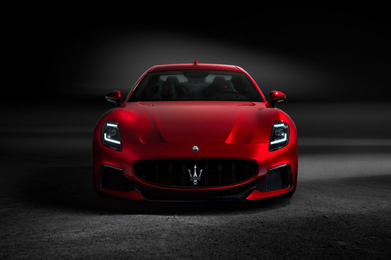 IMAGE: MASERATI GRANTURISMO TROFEO